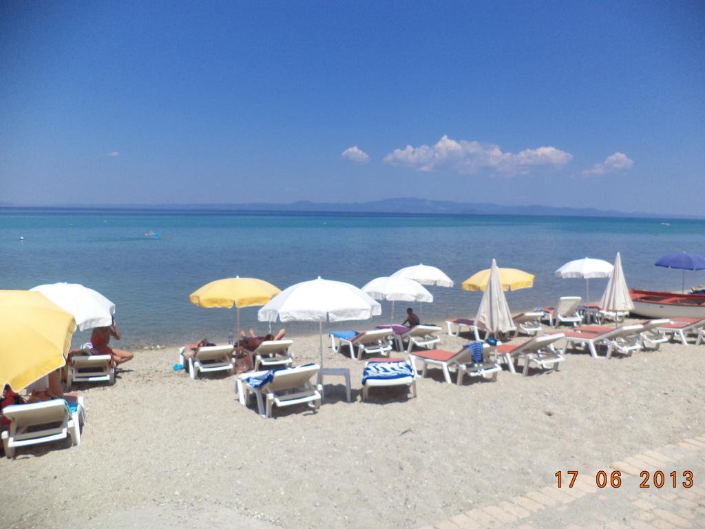Polychrono Beach Hotel エクステリア 写真